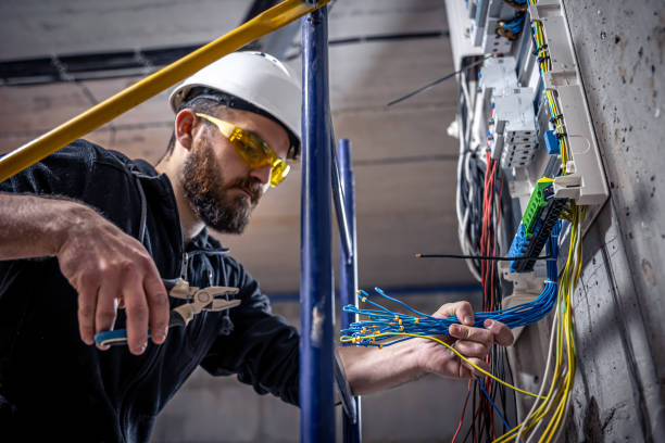 Best Electrical Outlet Repair  in Oak Point, TX